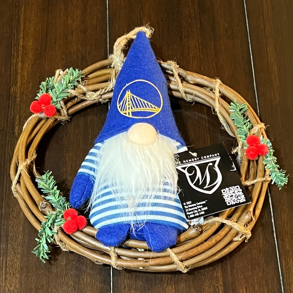 NWT The Memory Company 10” Golden State Warriors GSW NBA Christmas Wreath Gnome